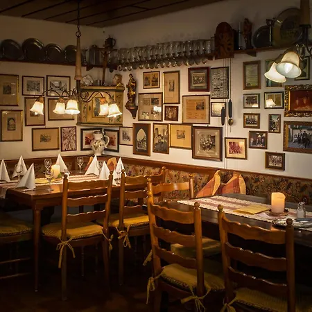 Ξενοδοχείο Obertor 3*